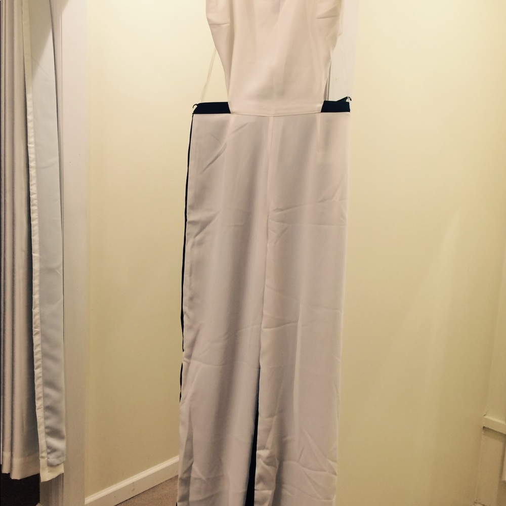 Jumpsuit - Picture 7 of 7
